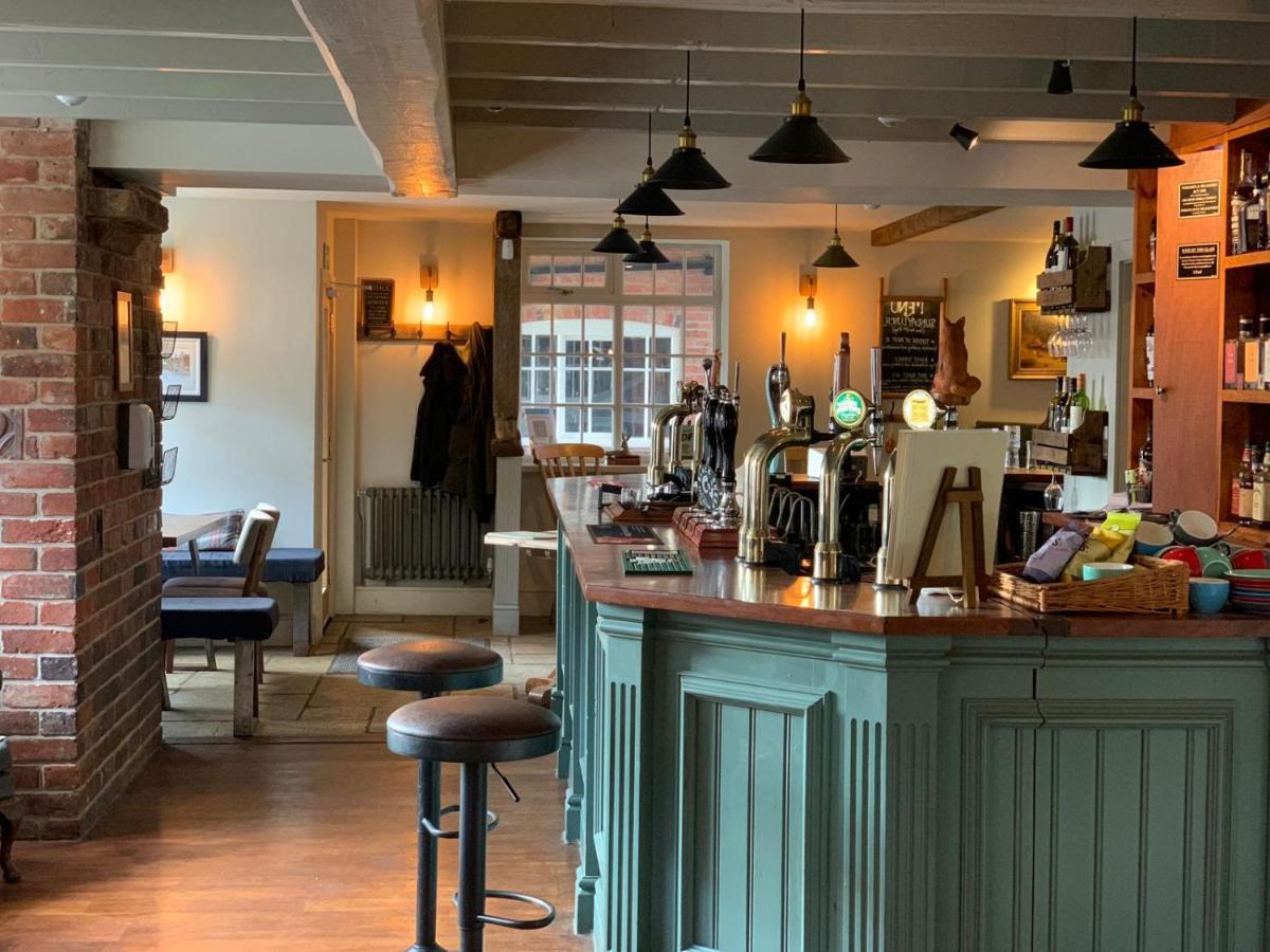The Boot And Shoe Inn Flintham Exteriér fotografie
