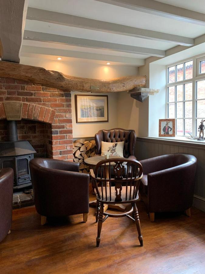 The Boot And Shoe Inn Flintham Exteriér fotografie